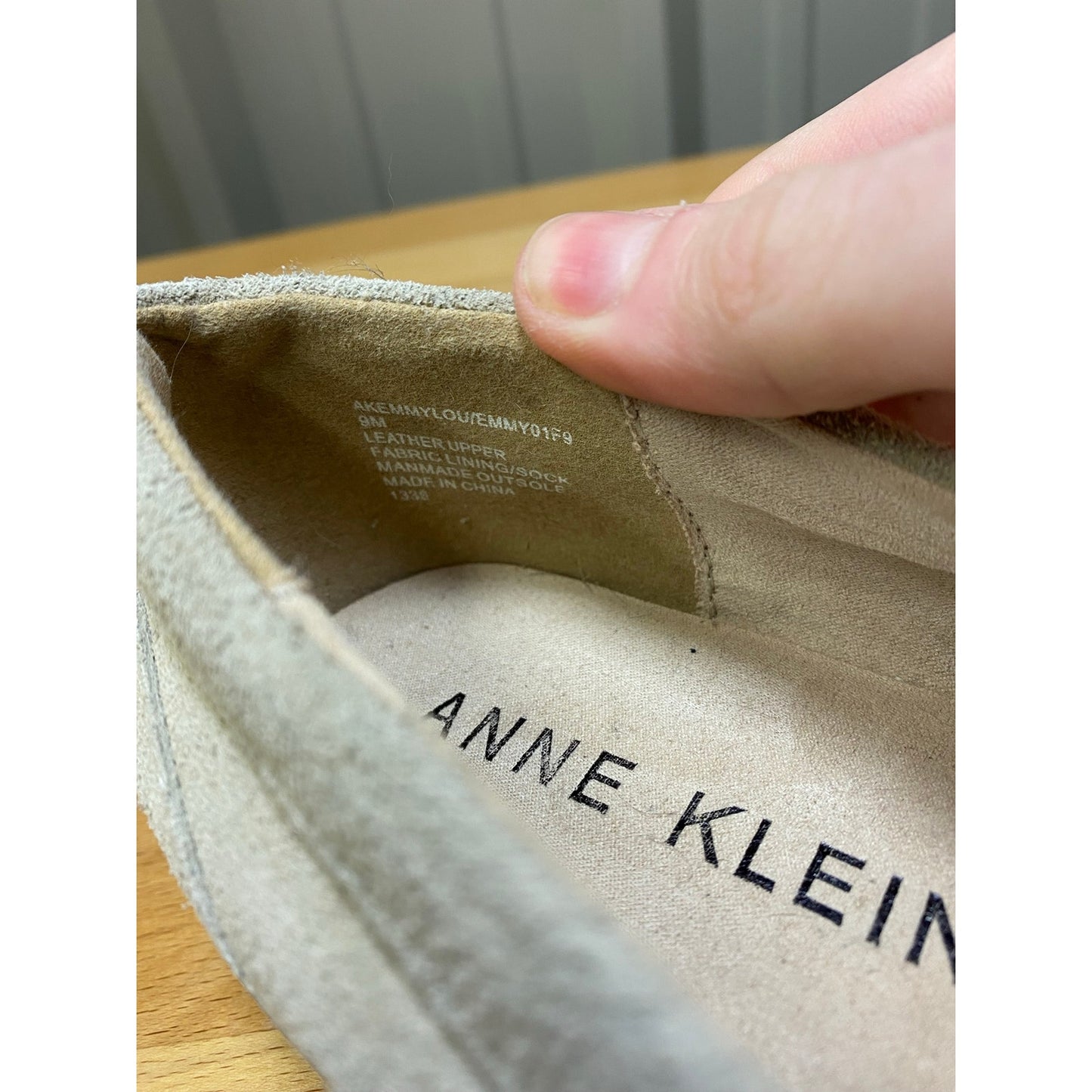 Anne Klein Emmylou Loafer Flats Beige Suede Women's Size 9
