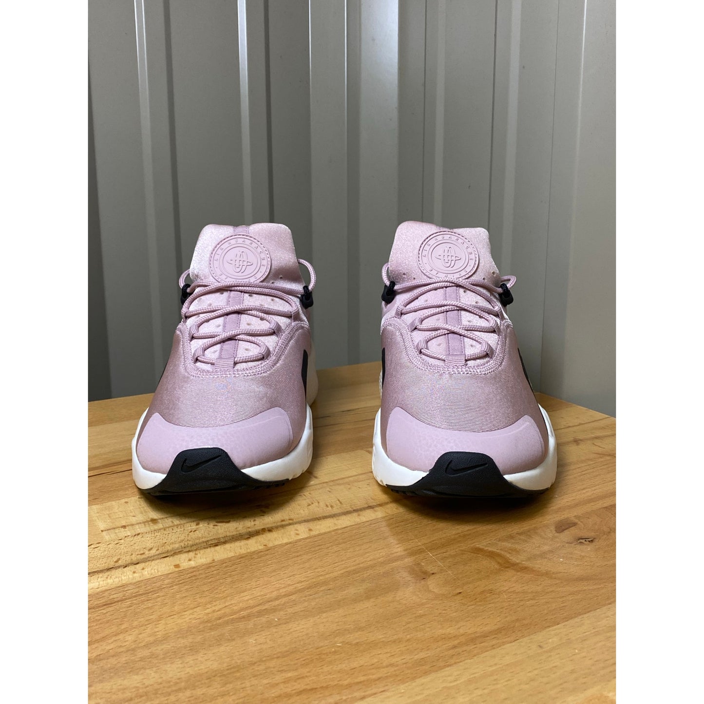 Nike Air Huarache City Move AO3172 500 Women's Size 7 Pink New!