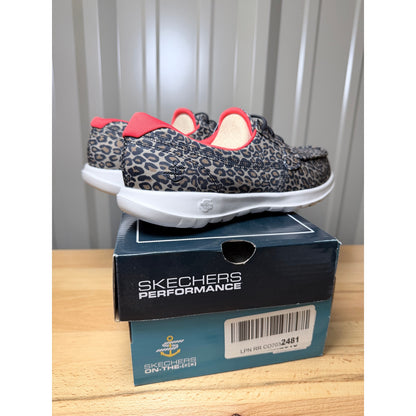 Skechers Go Walk Lite So Purrty Women’s Leopard Boat Shoe Size 7.5 New!!
