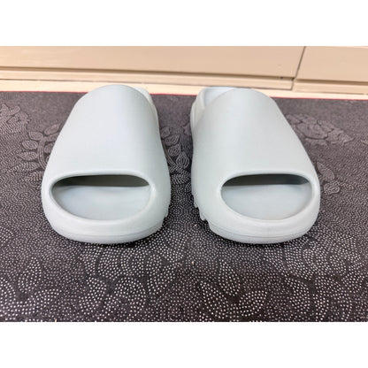 Adidas Yeezy Slide Salt Men’s Size 11