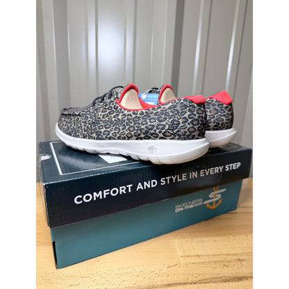 Skechers Go Walk Lite So Purrty Women’s Leopard Boat Shoe Size 7.5 New!!