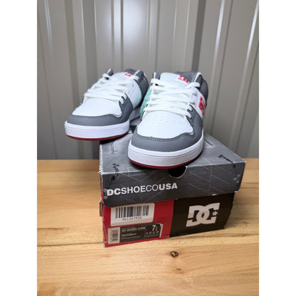DC Shoes Cure Low Top Men’s White / Gray / Red Size 7.5 New!