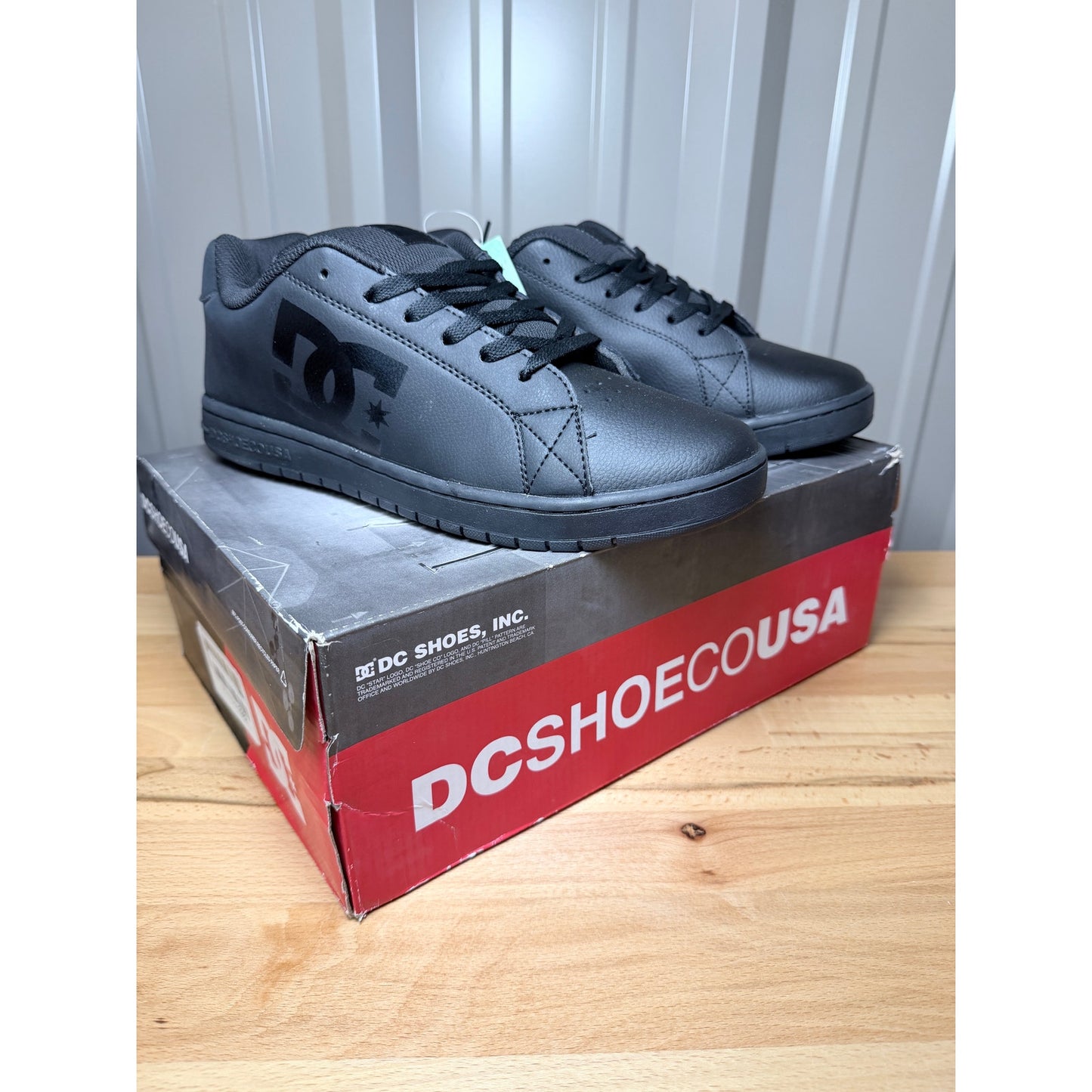 DC Shoes Gaveler Low Top Men’s Triple Black Skate Shoes Size 11.5 New!