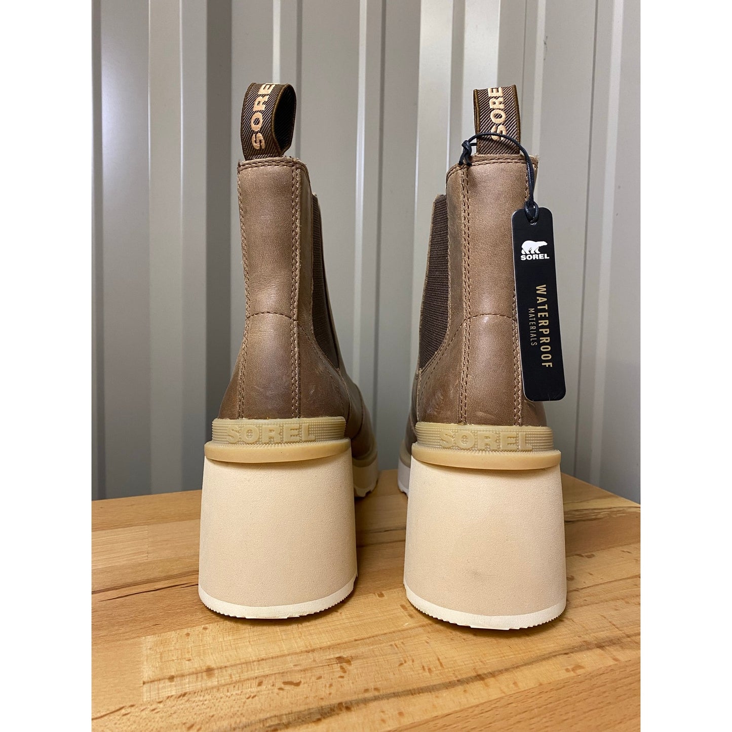 Sorel Women's Size 10.5 Hi Line Heel Chelsea Boot Umber Ceramic