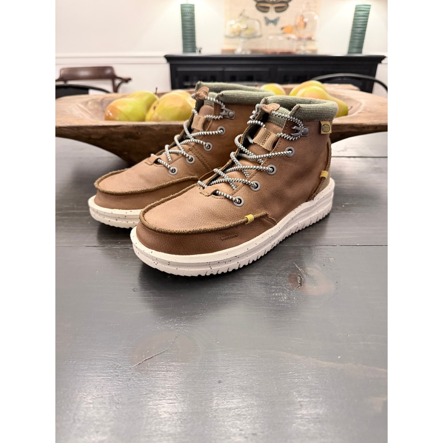 Hey Dude Bradley Youth Walnut Brown Boots Size 5y New!