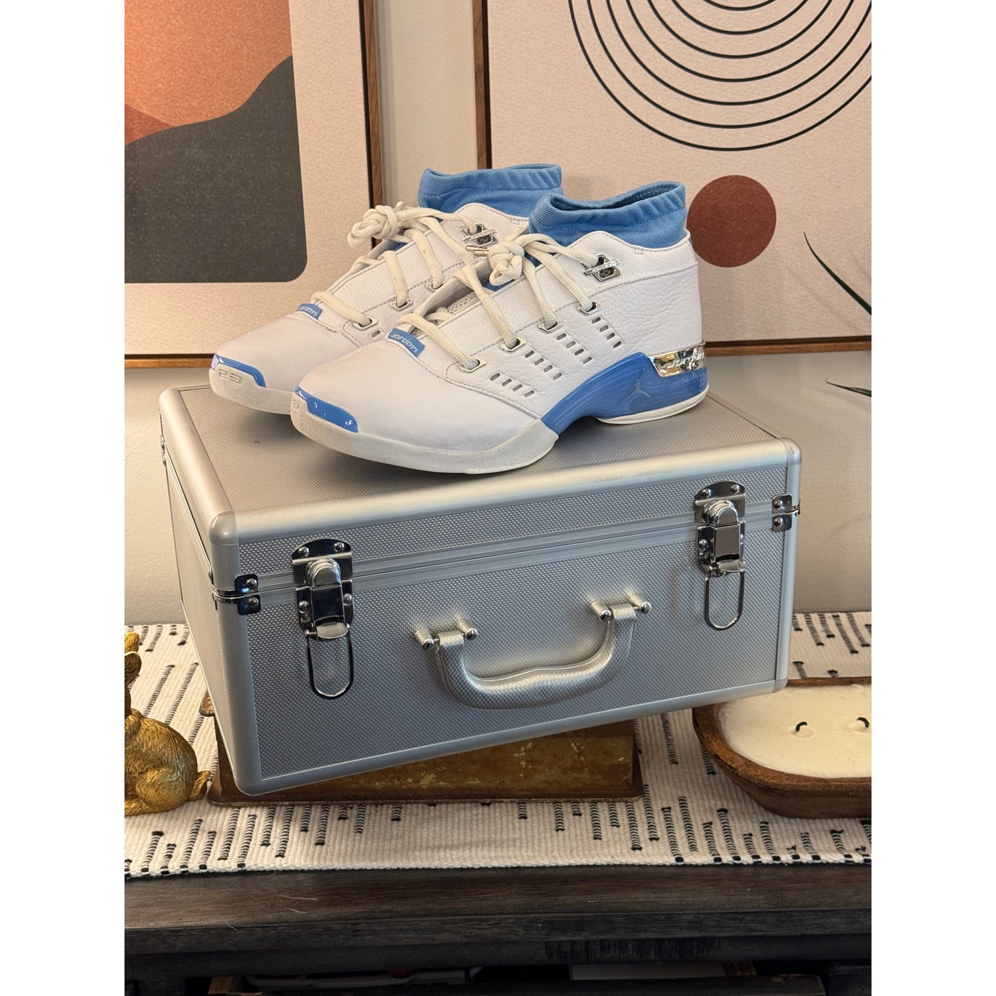 Jordan 17 Retro Low SP UNC University Blue Men’s Size 9.5
