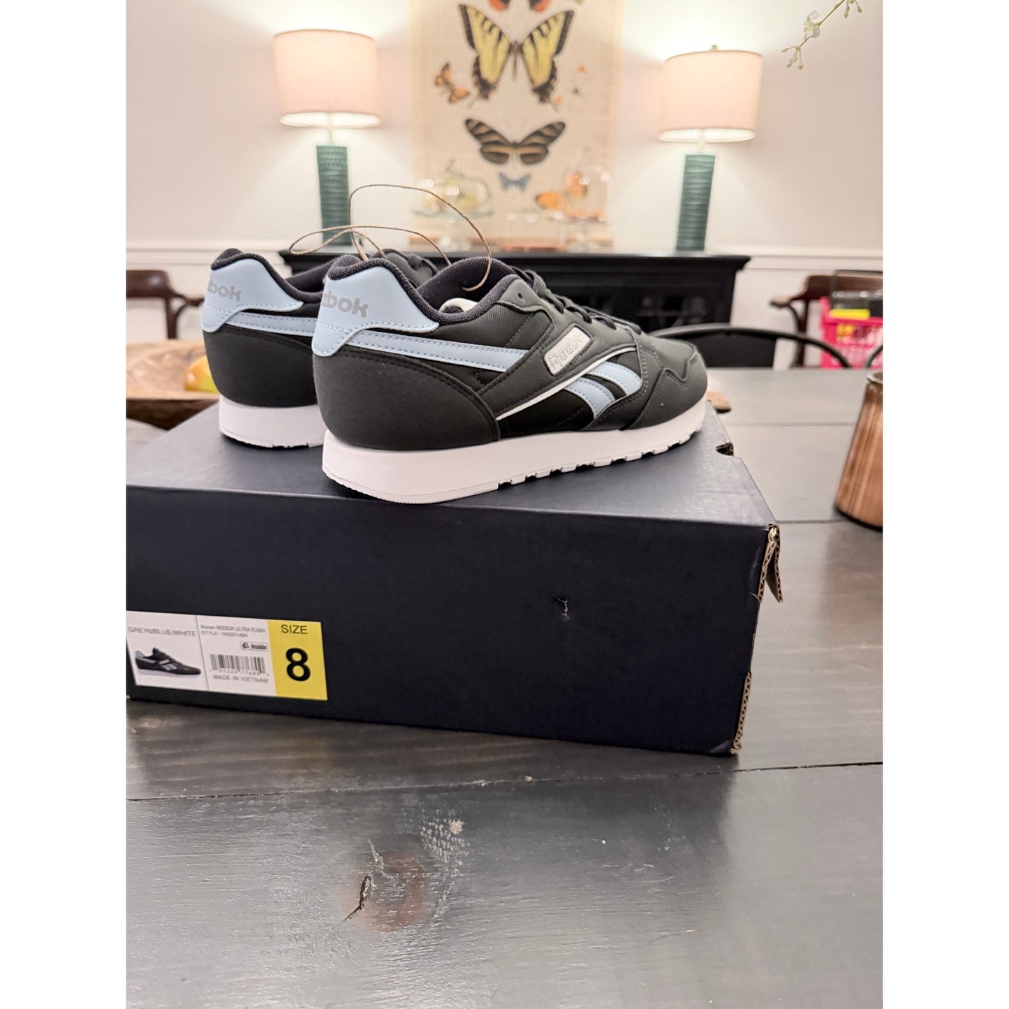 Reebok Ultra Flash Women’s Grey / Blue / White Size 8 New!