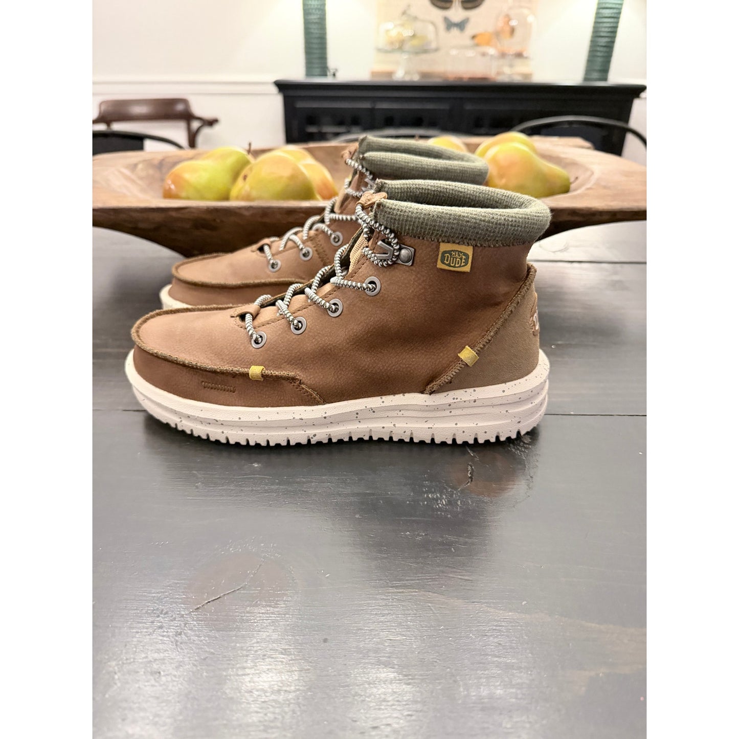 Hey Dude Bradley Youth Walnut Brown Boots Size 5y New!