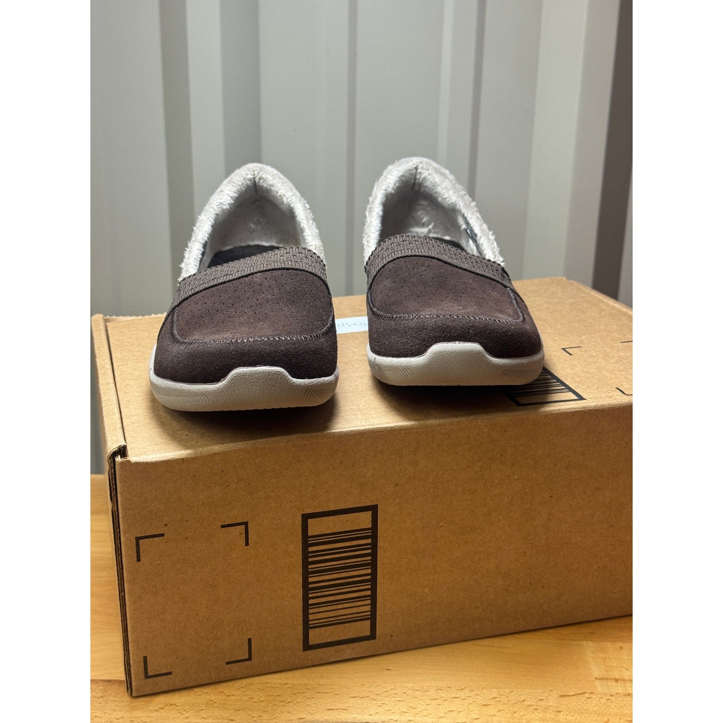 Skechers Women’s Air Cooled Memory Foam Chocolate Brown Slip On Shoes Size 7.5