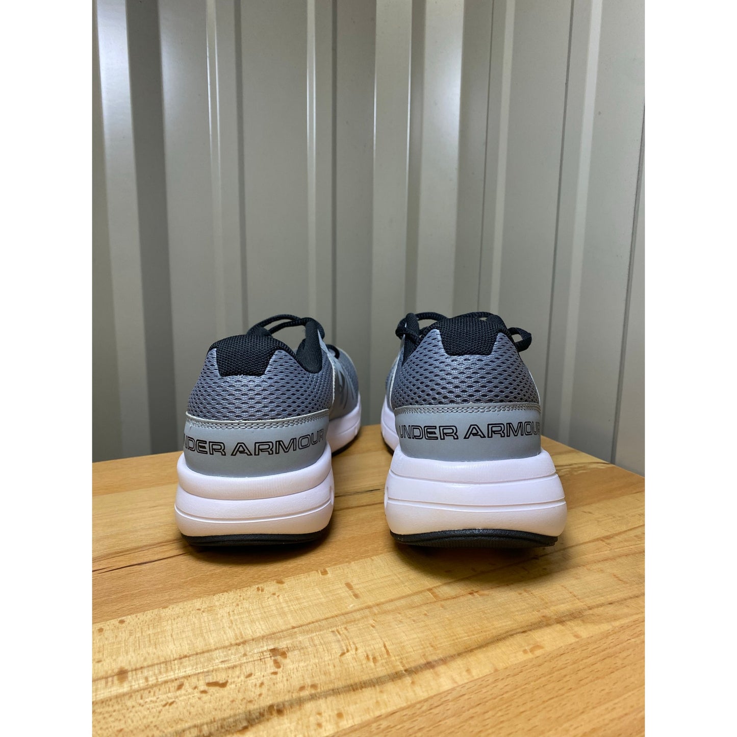 Under Armour Dash 2 Men's Size 8.5 New!