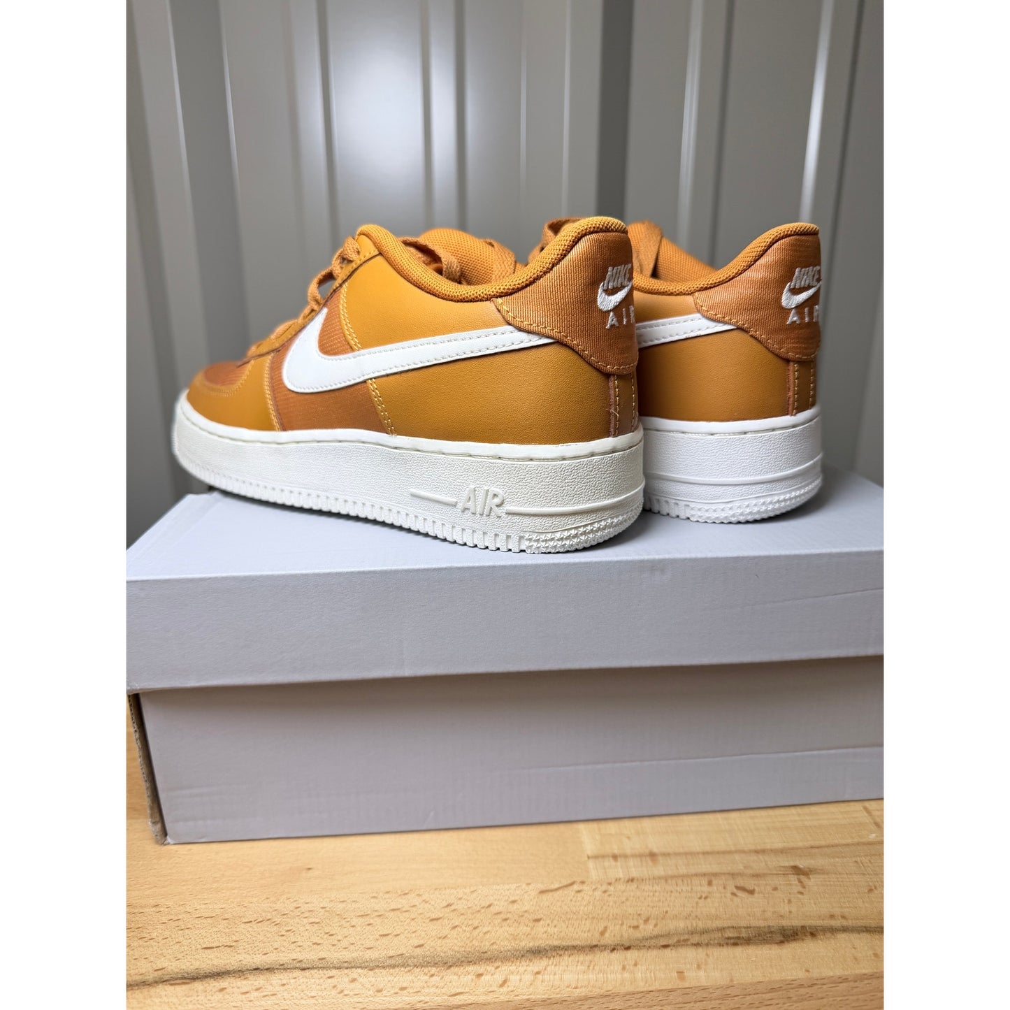Nike Air Force 1 LV8 2 GS Monarch / Sail DX1656 800 Size 6.5y New!