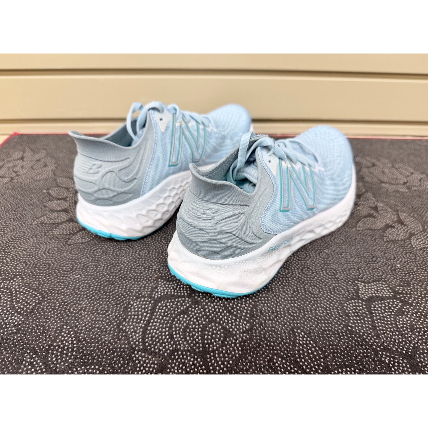 New Balance Fresh Foam 1080v11 Light Blue Women’s Size 8