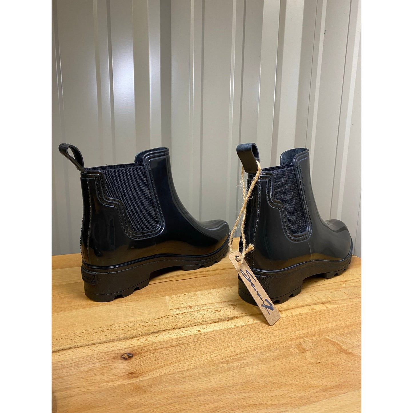 Seven 7 Halifax Women's Black Rubber Rain Boots Size 9 New!
