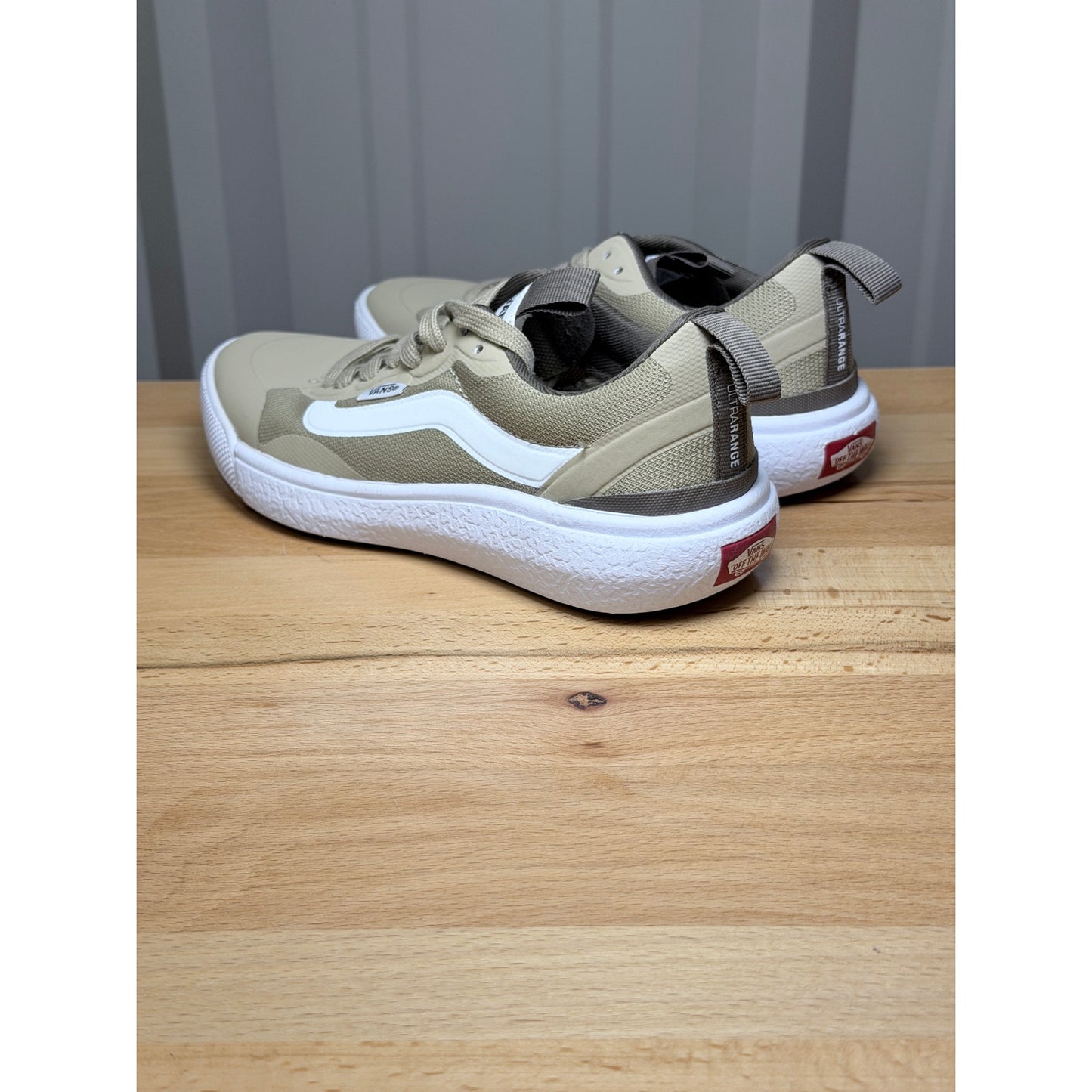 Vans Ultrarange EXO Women’s Cornstalk Size 5 New