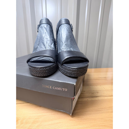 Vince Camuto Ranneli Women’s Black Wedge Size 9.5 New!