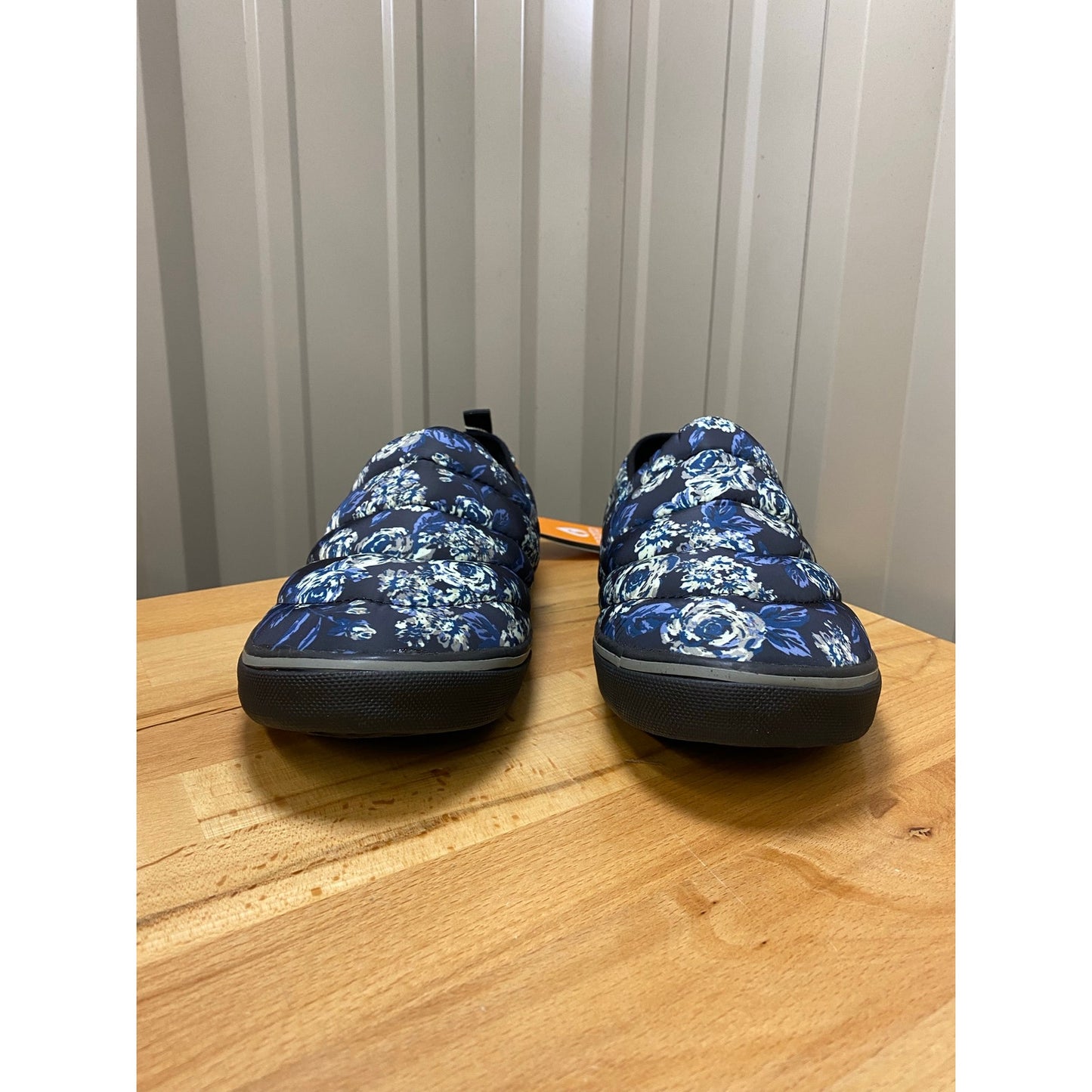 Sporto Puffer Women's Slip-on Blue Floral Size 9.5 New!