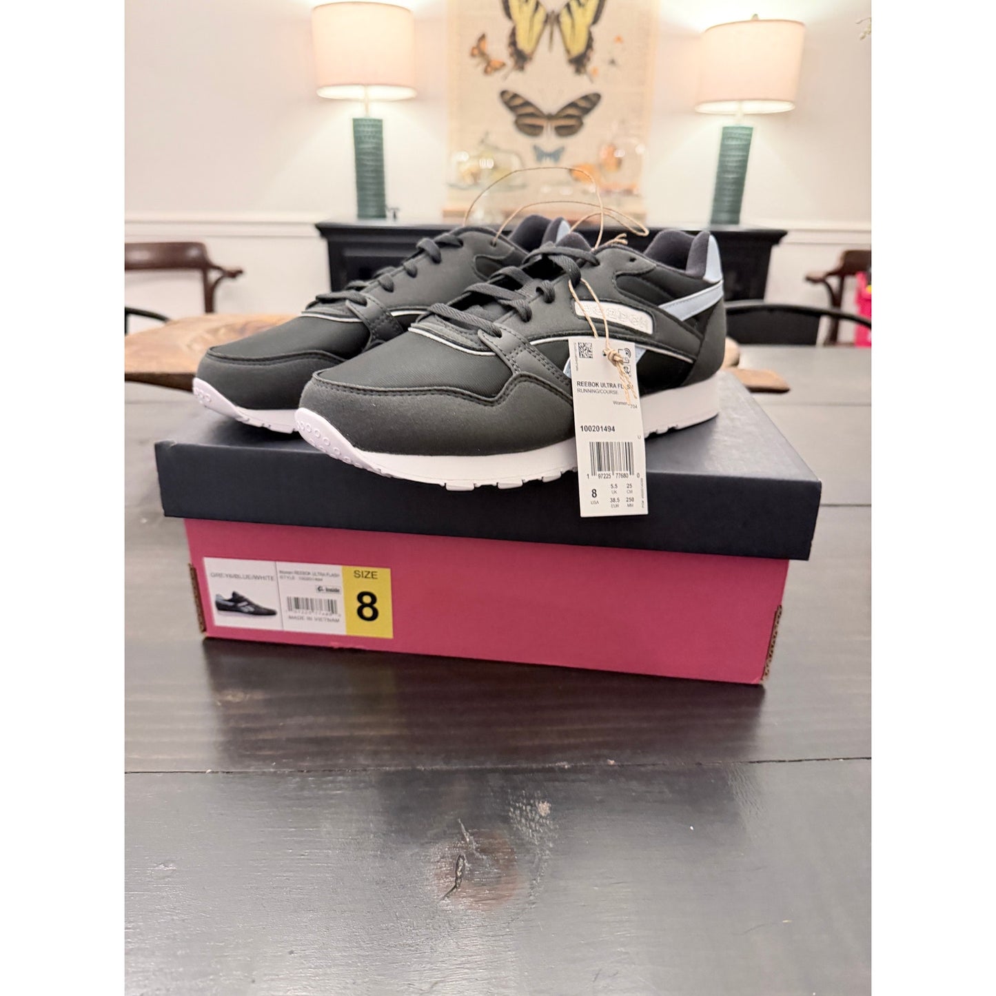 Reebok Ultra Flash Women’s Grey / Blue / White Size 8 New!