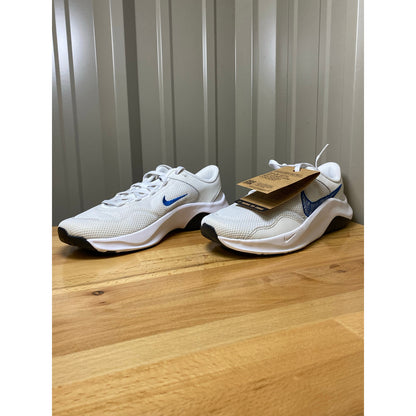 Nike Legend Essential 3 NN Platinum Tint/Court Blue-White Men's Size 6.5 New!