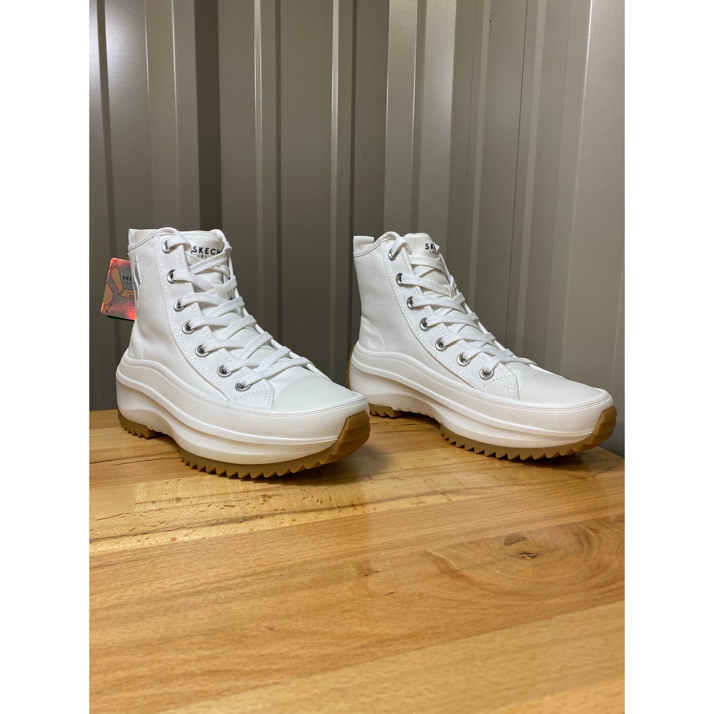 Skechers Trail Blaze Stomper Avenue High Tops Women's Size 5.5 New!