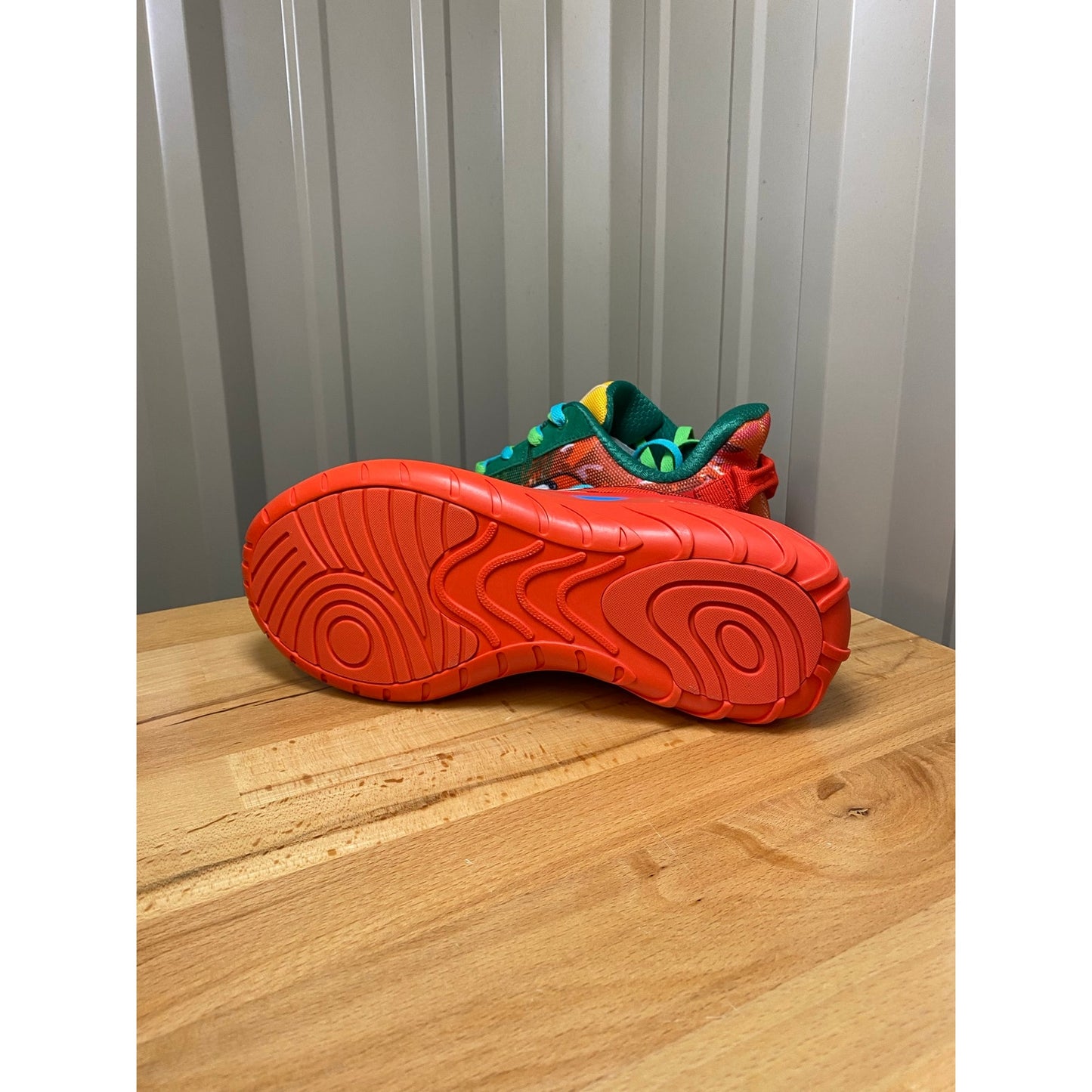 Soulsfend Blackout Flamingo Running Shoes Women's SIze 9 New!