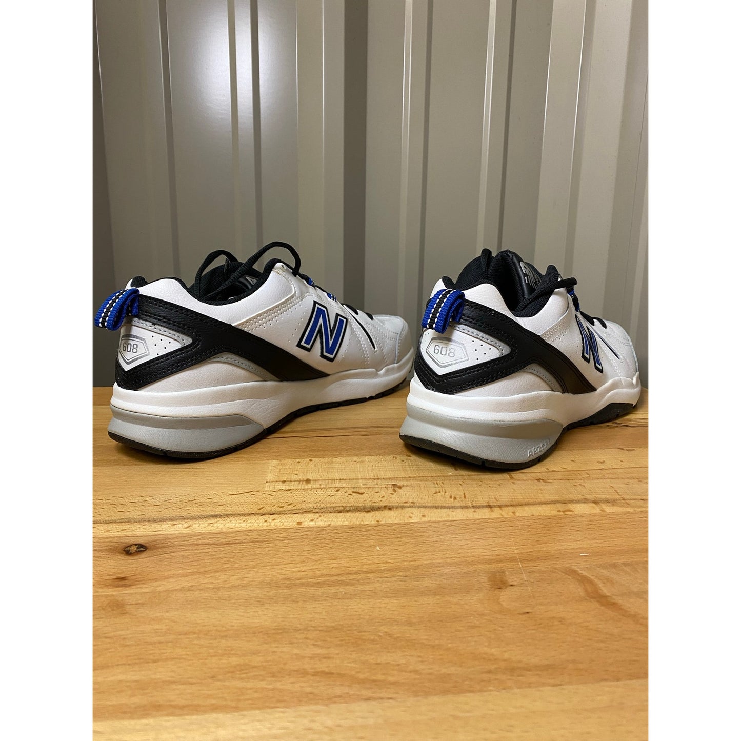 New Balance Men's 608 v5 White/Team Royal/Black Size 10.5 MX608WR5