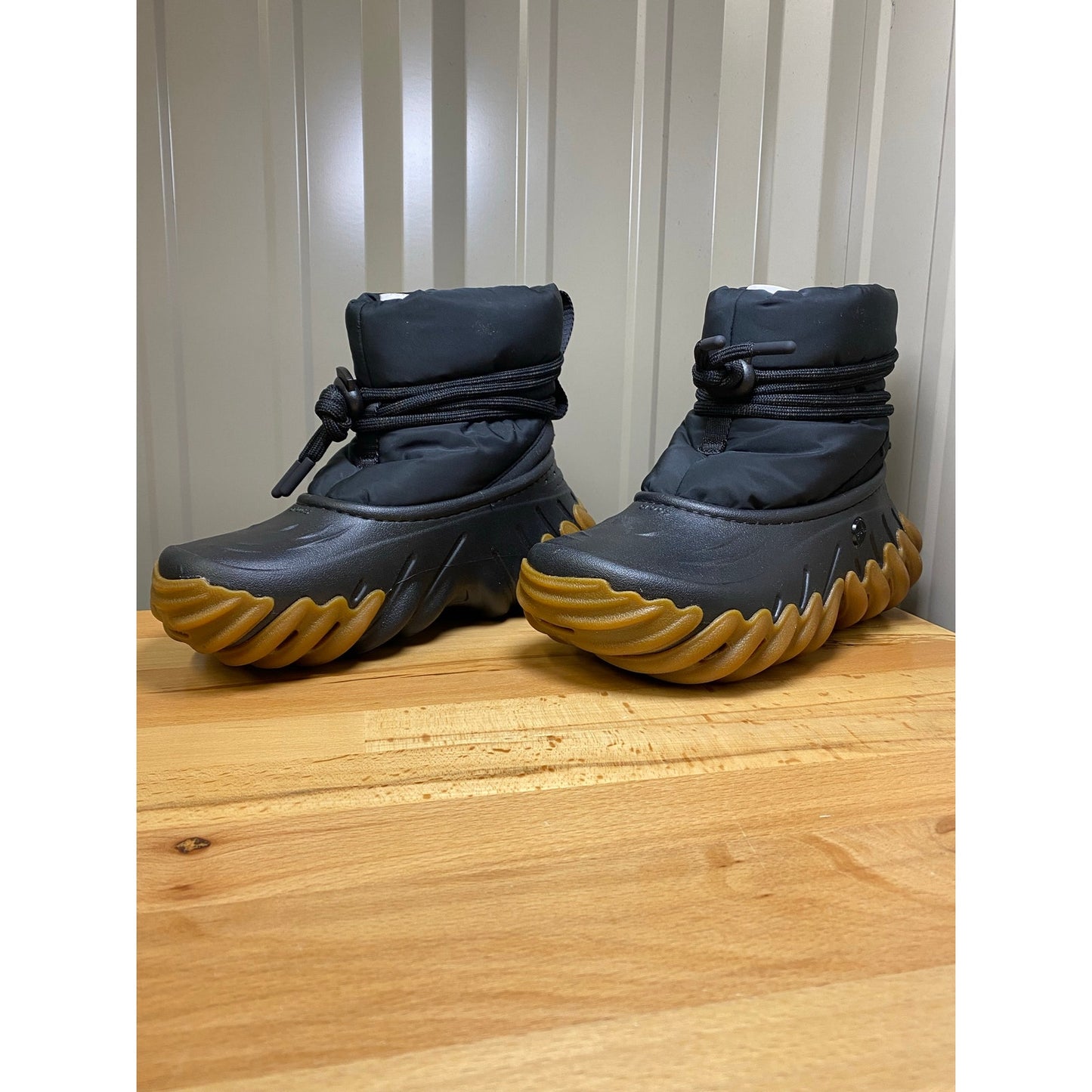 Crocs Echo Boots Black/Gum Size Women's 7/Men's 5