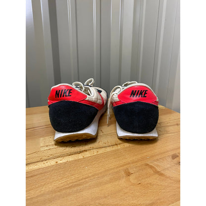 Nike Daybreak Siren Red Women's Size 10