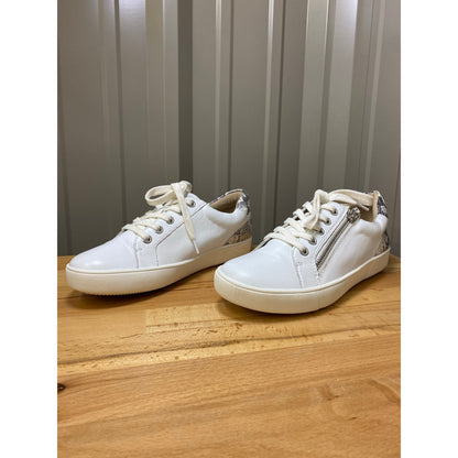 Naturalizer Macayla Women's White/Crocodile Leather Size 6.5