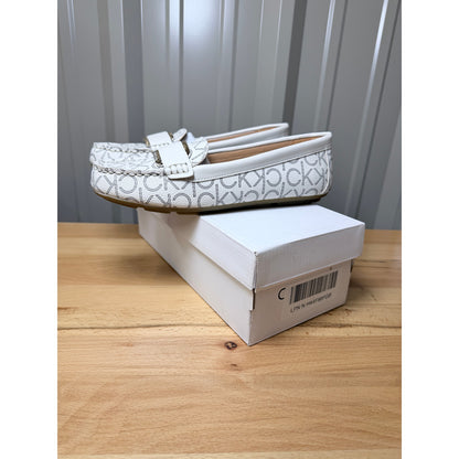 Calvin Klein Leonie Cream Logo Loafers Women’s Size 8.5 New!