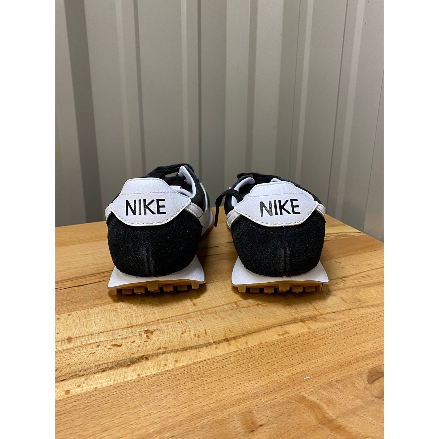 Nike Ld-1000 Black/White Women's Size 5 IB6745-002 New!