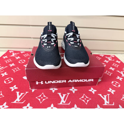 Under Armour Hovr STRT Women’s Black Sneakers Size 5 New!