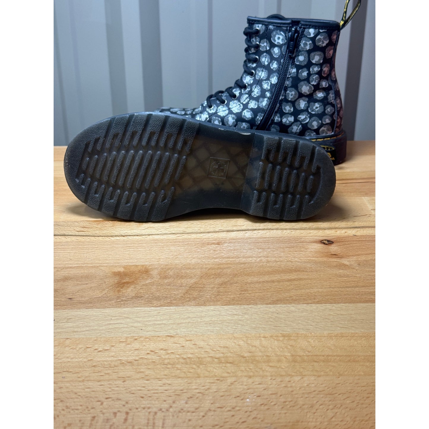 Dr. Martens 1460 J Loud Leopard Hydro Lace Up Side Zip Size 3 Youth.