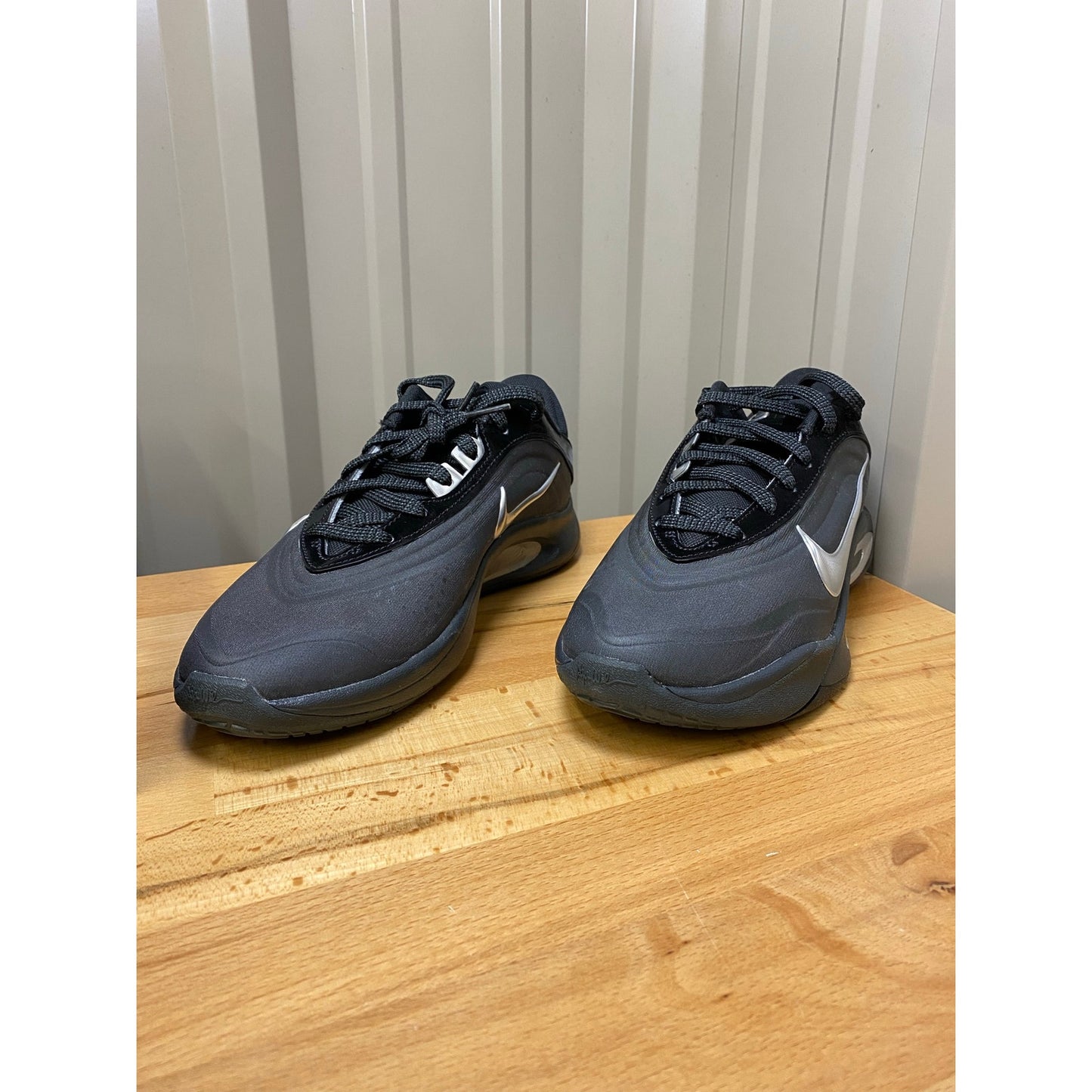 Nike A'One Black/Metallic Silver FZ8605-002 Women's 8 New!