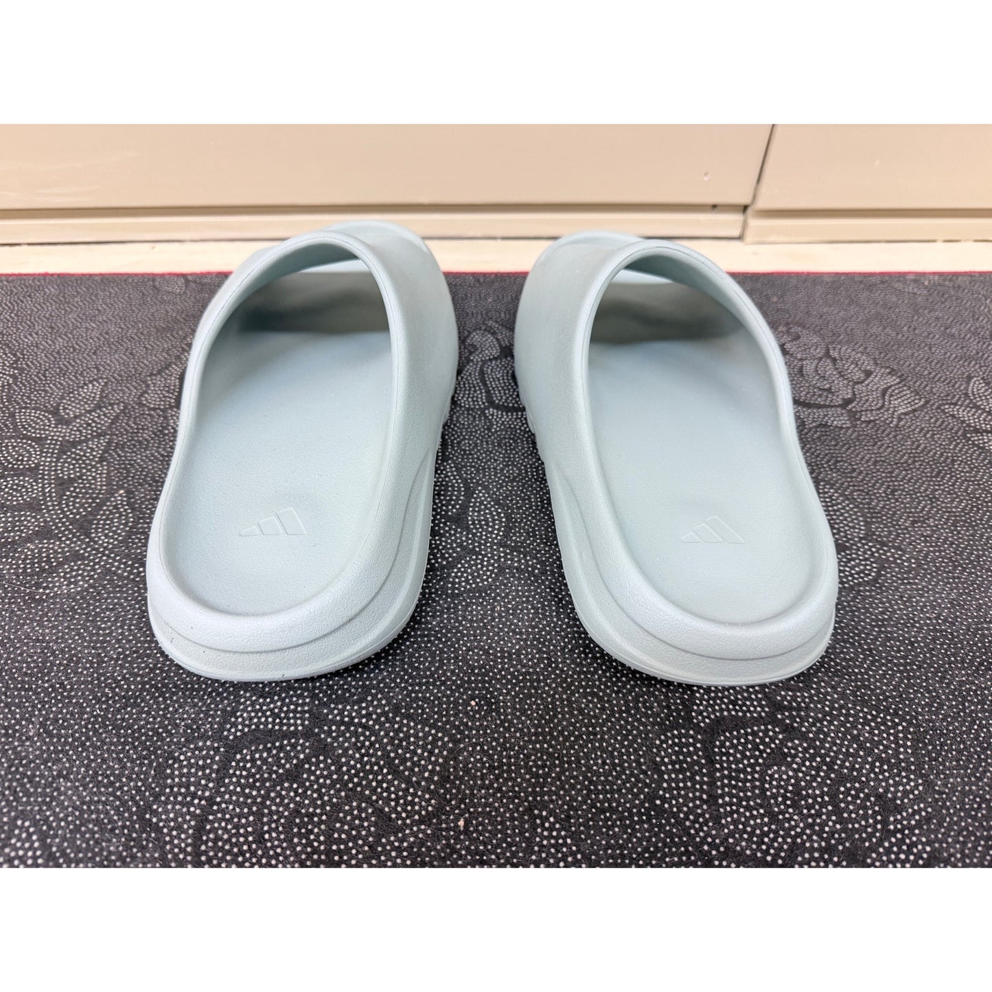 Adidas Yeezy Slide Salt Men’s Size 11