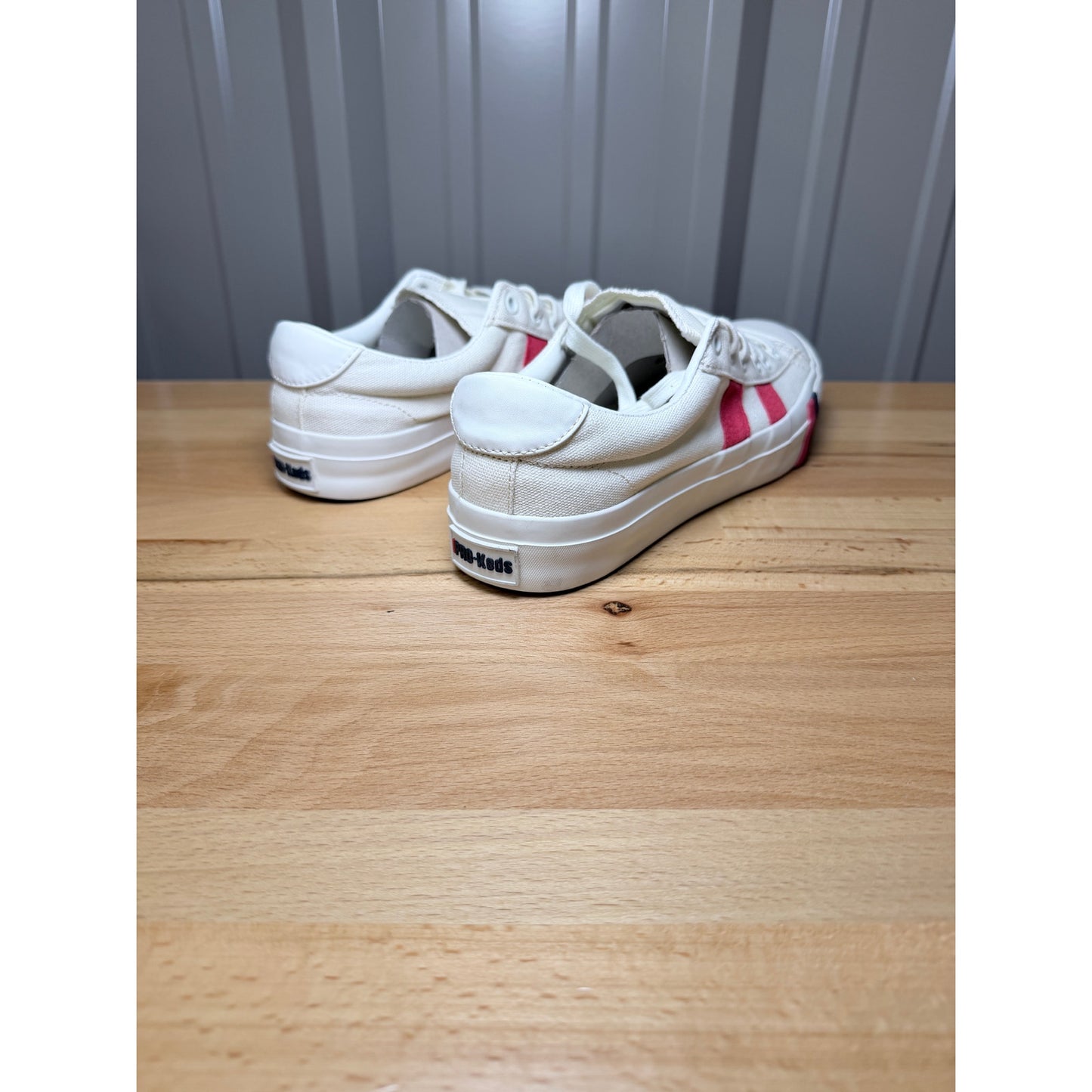 Pro-Keds Royal Plus Low Canvas Men’s Sneakers White / Navy / Red Size 9.5 New!
