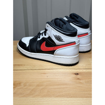 Nike Air Jordan 1 Mid Chile Red / White / Black 554725 075 GS Size 4.5y