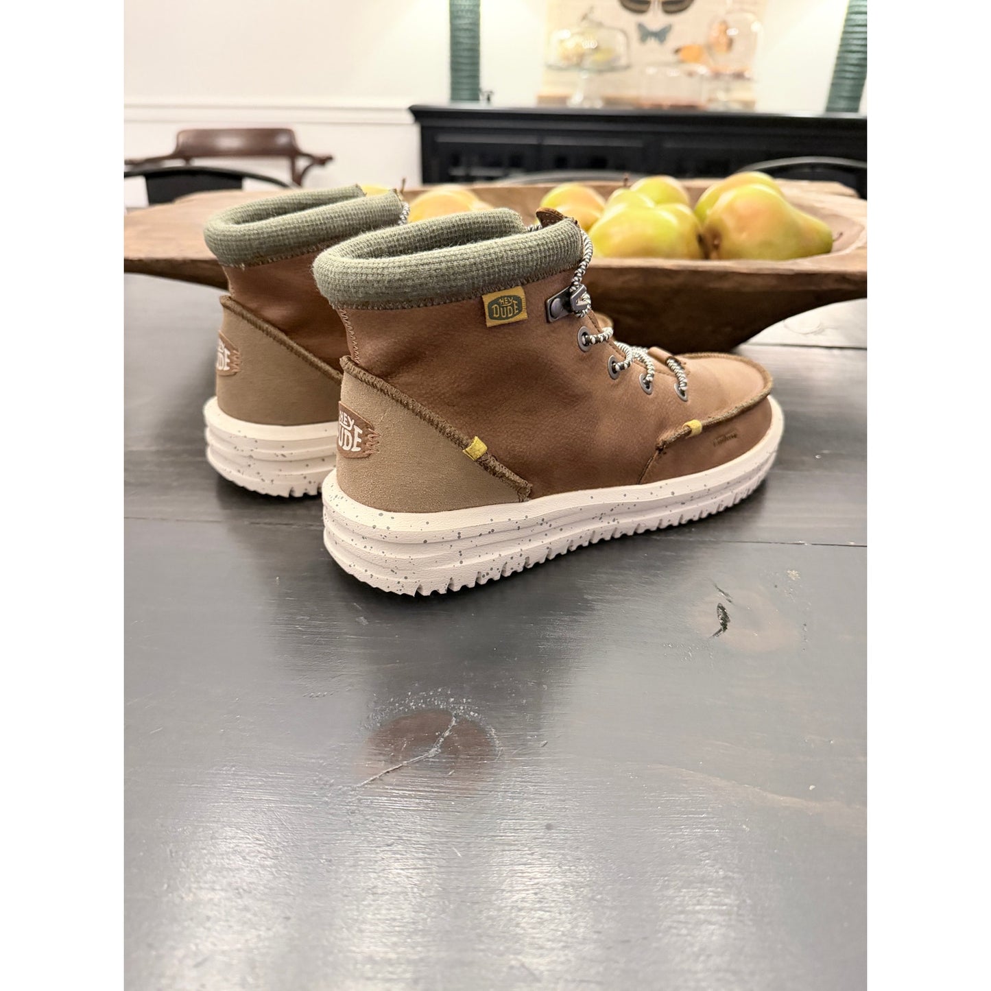 Hey Dude Bradley Youth Walnut Brown Boots Size 5y New!