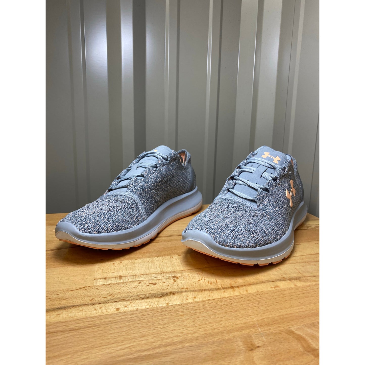 Under Armour Speedform Slingride TRI Women's Size 9.5 OCG/WHT/PYP New!
