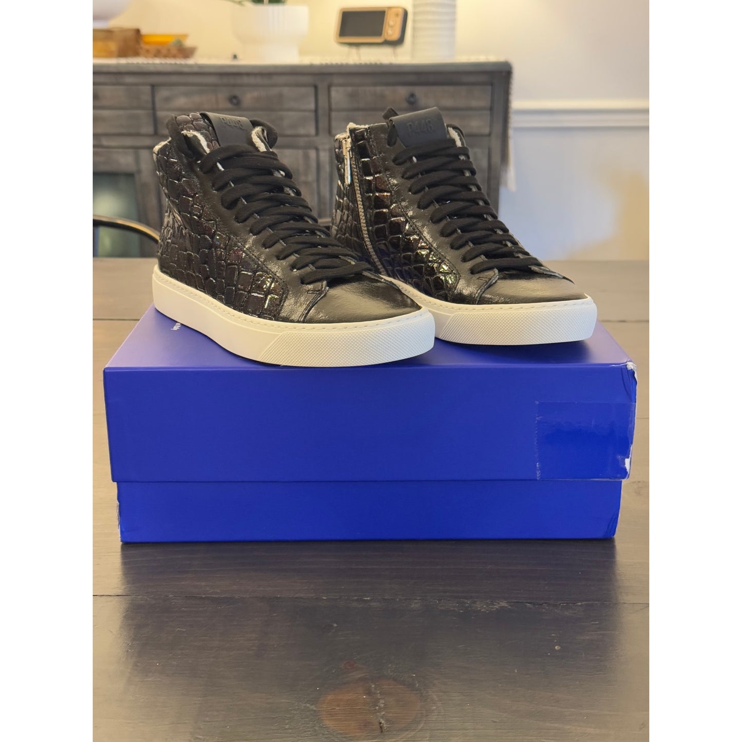 P448 Women's Fantasy Glitter Croc Embossed High Top Sneakers Size EU 36/5.5 US