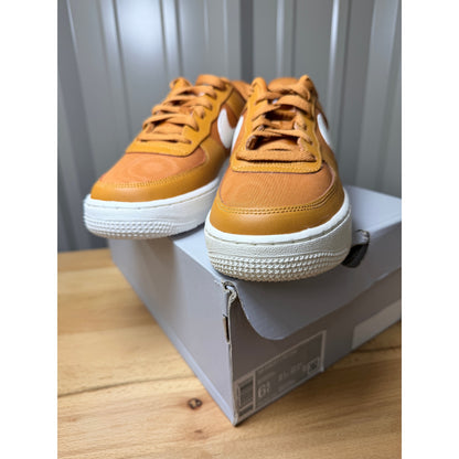 Nike Air Force 1 LV8 2 GS Monarch / Sail DX1656 800 Size 6.5y New!
