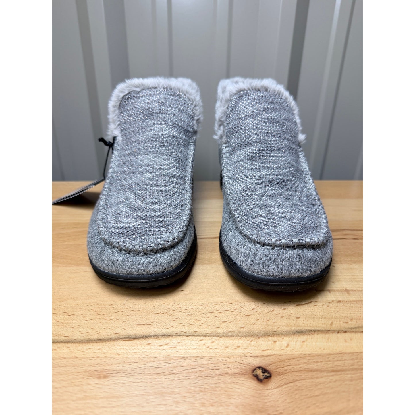 Hey Dude Denny Women’s Slip On Boots Sleet Gray Size 7 New!