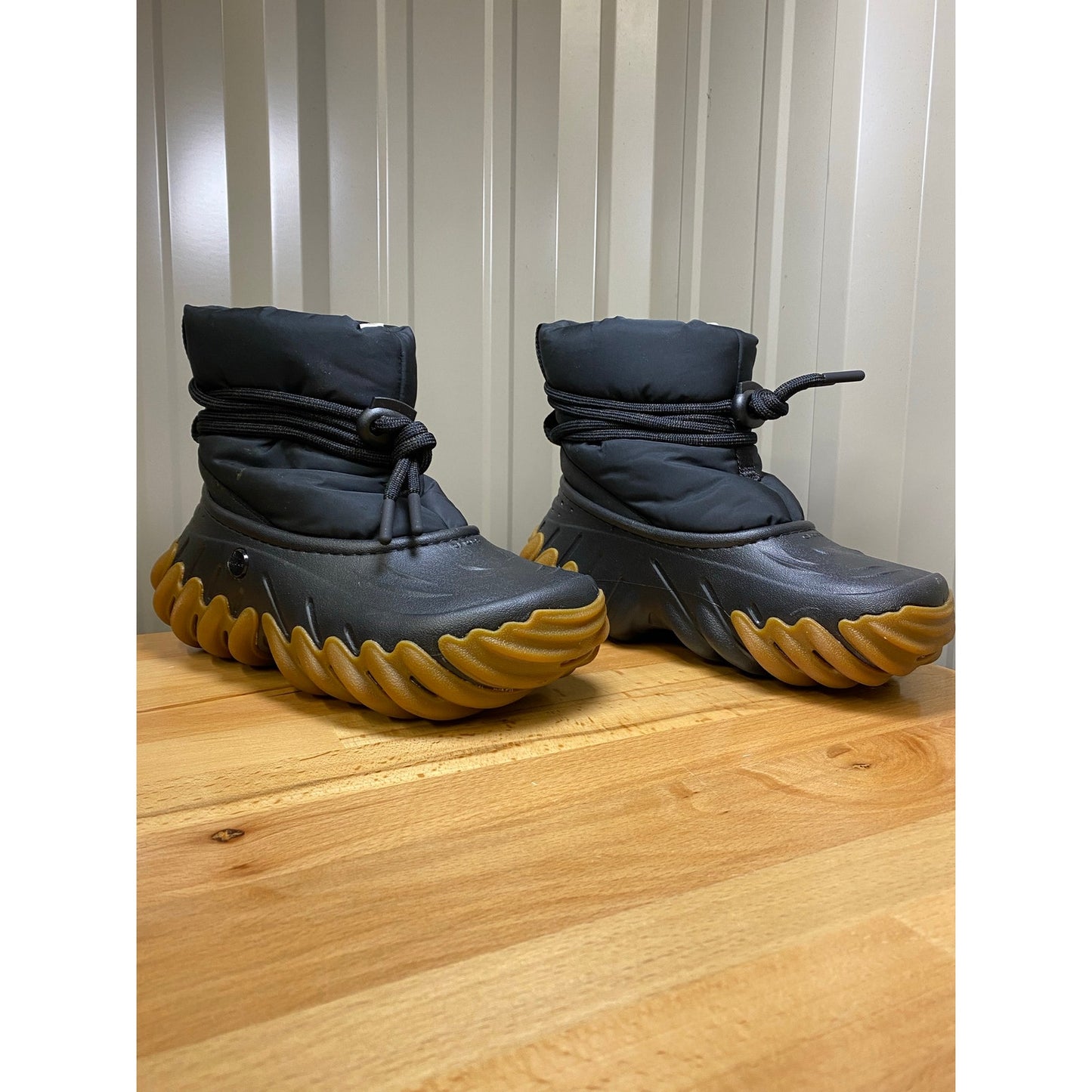 Crocs Echo Boots Black/Gum Size Women's 7/Men's 5