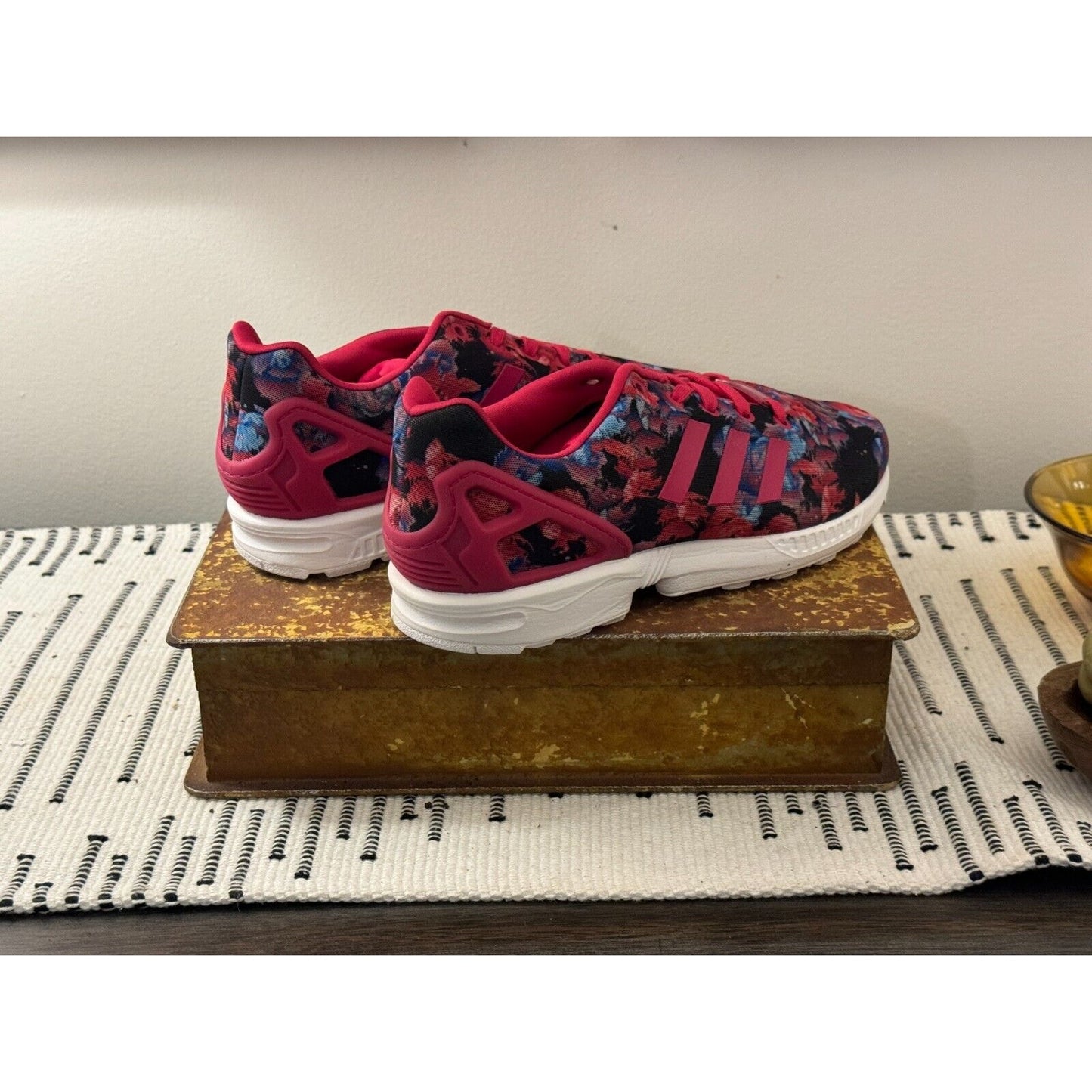 Adidas ZX Flux J BB2878 Bold Pink Shoes Size 6 youth New