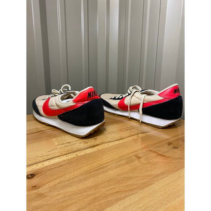 Nike Daybreak Siren Red Women's Size 10