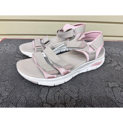 Skechers Arch Fit Fresh Bloom Women’s Taupe Sandals Size 10 New!