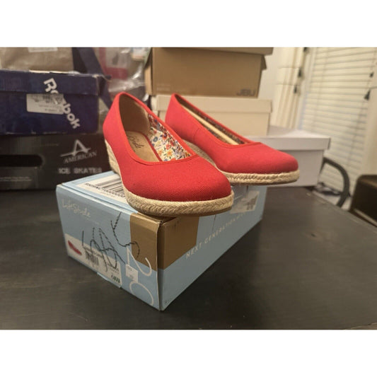 LifeStride Women's Karma Slip-On Shoes Size 6W Red NIB