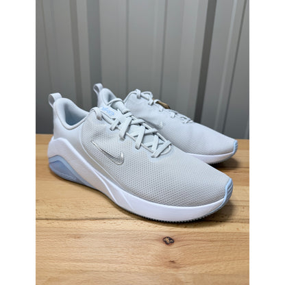 Nike Air Zoom Bella 7 Women’s Photon Dust / Metallic Pewter Size 8.5 New!