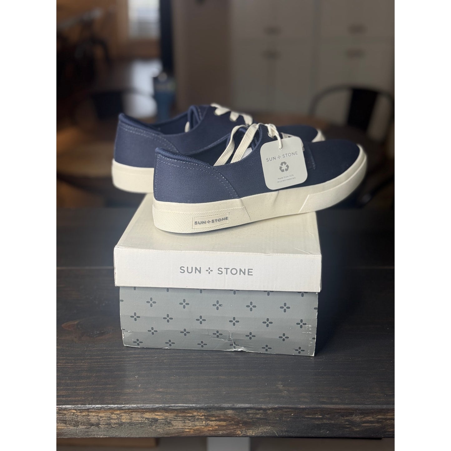 Sun + Stone Kiva Men’s Navy Blue Lace Up Sneakers Size 9.5 New!